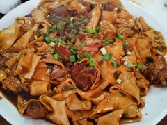 -壹阁胡羊焖饼(特色小吃街店)