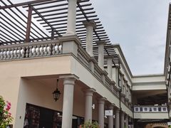 -佛罗伦萨小镇广佛名品奥特莱斯(疏港路店)