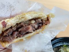 -闫家驴肉老店(华电一校店)