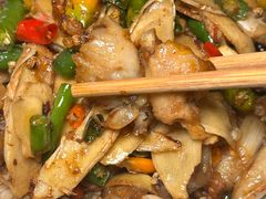 -鸿顺老铁锅美蛙鱼府(解放碑店)