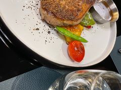 -鼎鼎西餐厅