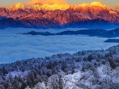 -牛背山