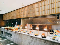 -小天鹅戴斯酒店鲸鲨百汇创作料理