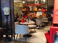 -必胜客(滨江店)