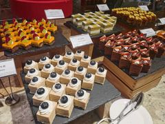 -昆明华邑酒店-鲜艳全日餐厅