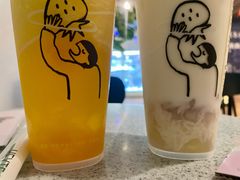 甄奶·雪酿含翠-喜茶(上海正大广场店)