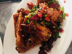 -YI PIN JU 一品居中餐厅 中国超市