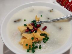 荔湾艇仔粥-粤来记·啫啫煲·点心(日月光店)