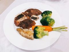 -瑞立壹号港牛排自助餐厅(瑞立外滩生活广场店)