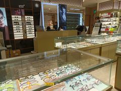-宝岛眼镜(群光广场店)