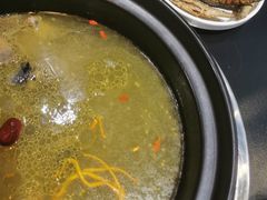 -野菌皇海景野生菌火锅(滨海大道店)