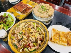 -老来福·非遗酸汤兔(凯旋路店)