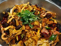 -龙顺园麻辣香锅(机场店)