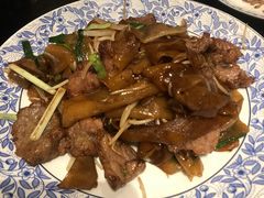 干炒牛河-正斗·港式粤菜(SKLP店)