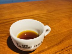 -Be Lived Cafe比例咖啡(摩天轮店)