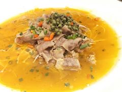 -房县土本味土鸡汤特色餐厅(沌口店)
