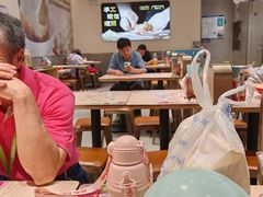 -小杨生煎(浦江欢乐颂店)