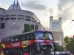 -上海龙之梦万丽酒店