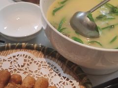 -老长沙湘菜馆(凤凰路店)