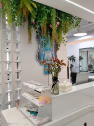 -V7 HAIR SALON
