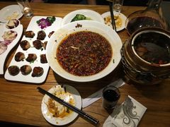 -苹果树下艺术餐厅(宋庄店)