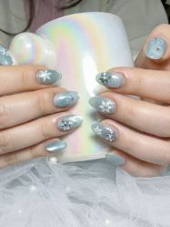 -UN·桃喜日系美睫美甲