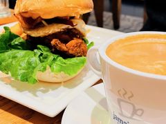 鸡肉汉堡-JamaicaBlue(新城国际店)