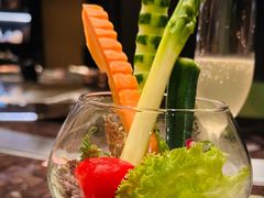 多彩色拉-Ginza Onodera铁板烧(外滩十八号店)