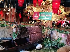 -老滇山寨•云南特色菜•地方菜•民族风情歌舞表演(金碧店)