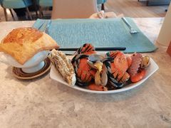-威海蓝海御华大饭店·蓝钻美食自助百汇