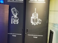 -瑞幸咖啡(中国凤凰大厦店)