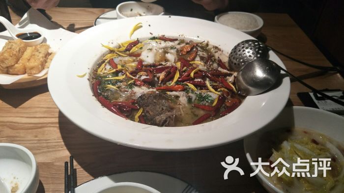 太二酸菜鱼(保利中环广场店)酸菜鱼图片 第1张