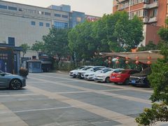 -香山湖渔家大院