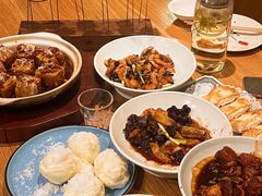 -山楂树融合菜餐厅