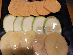 -唯成•韩国炭火烤肉 유성고기