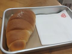 海盐面包-WHEN PIGS FLY当猪飞