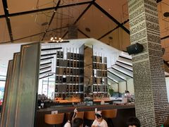 -WOLFGANG PUCK KITCHEN & BAR(迪士尼小镇店)