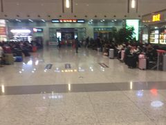-哈尔滨西站(地铁站)