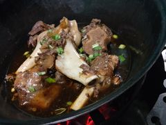 -茸梅路右拐龙虾-农家菜(松江店)