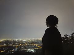-鬼笑石后山停车场