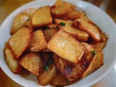 -芦茨金富饭庄·25年老字号·专做稻草鸡