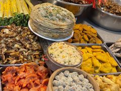 -谊荣海鲜大牌档(石湖店)