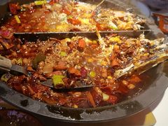 -鸣记脆皮烤鱼·海鲜烤鱼(三八广场店)