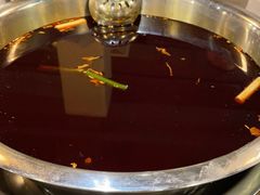 全红味锅底-肖肖酸萝卜鱼火锅(总店)