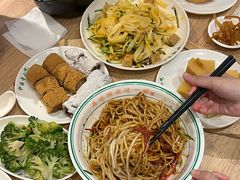-护国寺小吃店(红莲南路店)