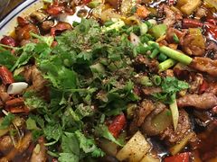 -杨三娘跷脚牛肉(羊子山西路店)