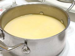 -红鼎豆捞·非遗鲍皇汤火锅(宝丰路店)