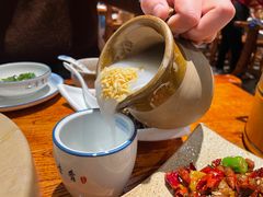 -滇香肴·云南菜蒸汽石锅鱼(云南北路店)