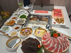 -海底捞火锅(百盛步行街广场店)