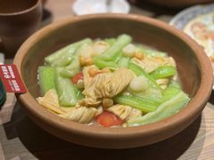 -耶里夏丽·新疆菜·28年喀什老馆(田林东路店)